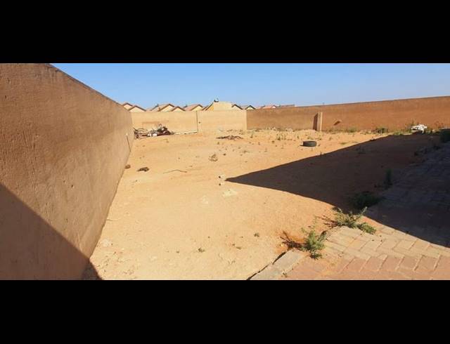 3 BEDROOM HOUSE FOR SALE IN SOSHANGUVE EAST